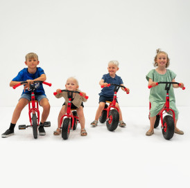 Enjoy the happiness of every little adventure with ROSE PLAYBIKES! ???????? 

Experiencing those little smiles on bikes is pure magic, it captures the essence of childhood joy. ????‍♂️???? 

#RosePlaybikes #RoseCykler #JoyOnWheels #ChildhoodAdventures #Sm