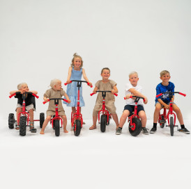 ????ROSE bicycles are designed to inspire children's imagination and help them develop their motor skills. ????✨

????These bikes help children learn balance and coordination while having fun.????????

⏰With ROSE PLAYBIKES children can enjoy hours of outd